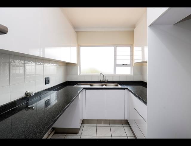 3 BEDROOM APARTMENT FOR SALE IN MORNINGSIDE
